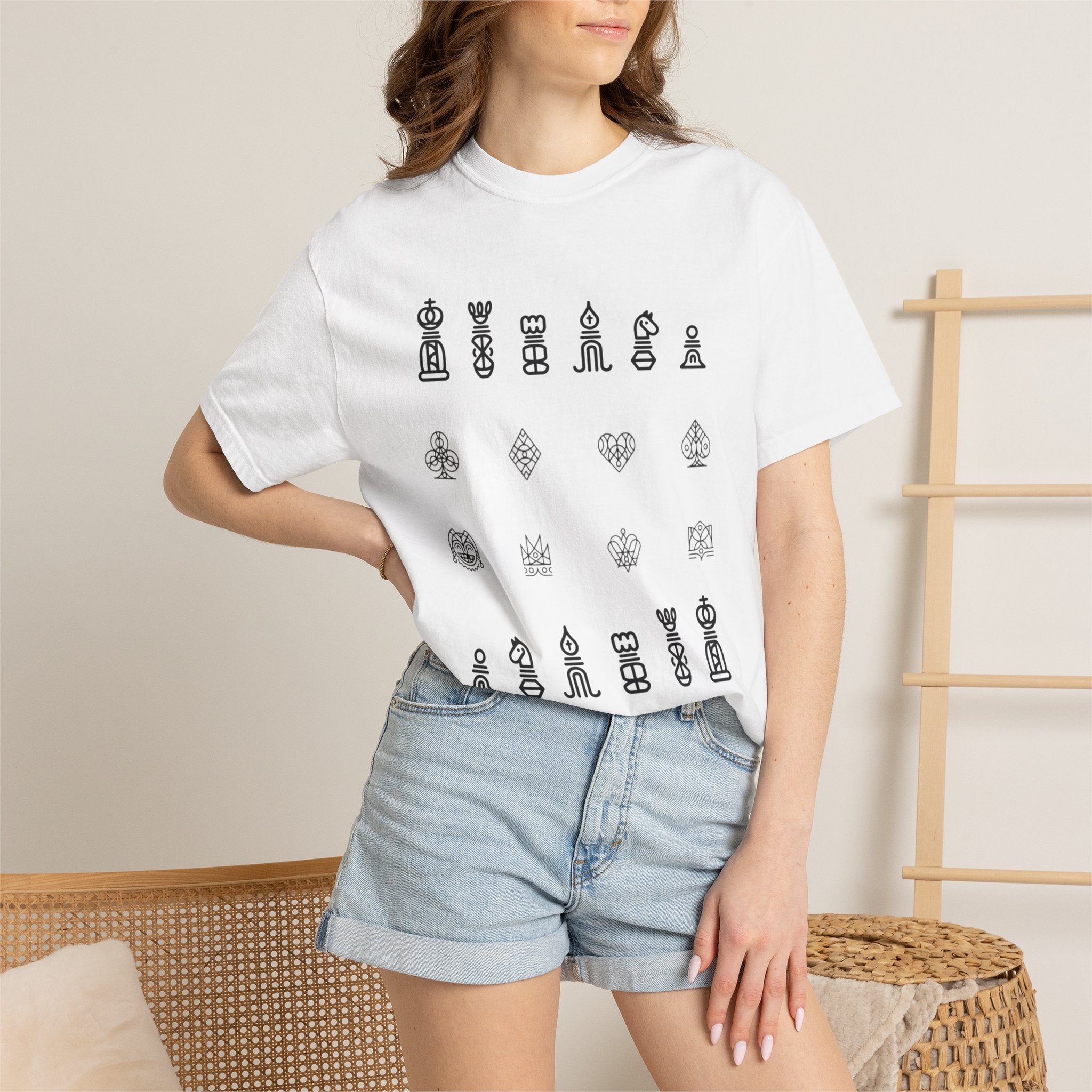 Minimalist Chess Pieces T-Shirt | Line Art Chess Icons